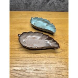Two (2) Vintage Frankoma Pottery Leaf Serving Dishes 225 *One Chip*‎